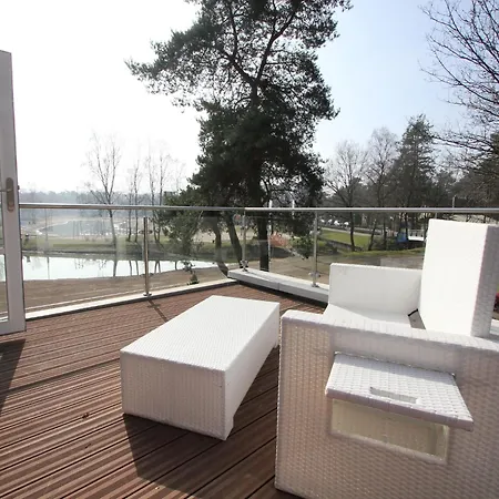 Beautiful On The Veluwe Villa *